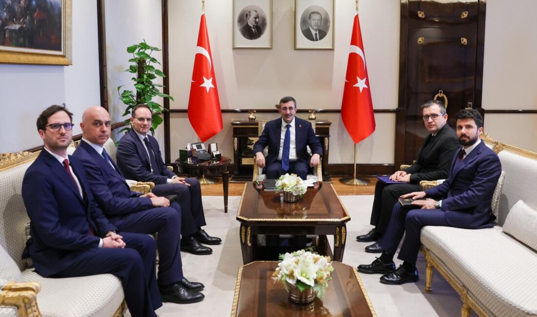 Cumhurbaşkanı Yardımcısı Cevdet Yılmaz,