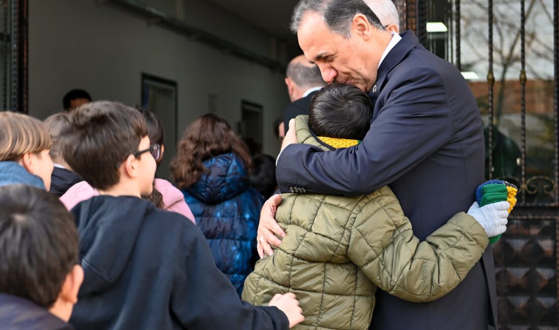 Ziya Gökalp İlkokulu’nda Bayrak