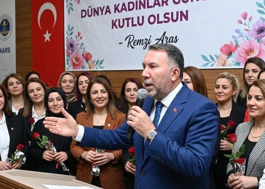 Remzi Aras’tan 8 Mart Dünya Kadınlar Günü Mesajı Karslı iş insanı ve
