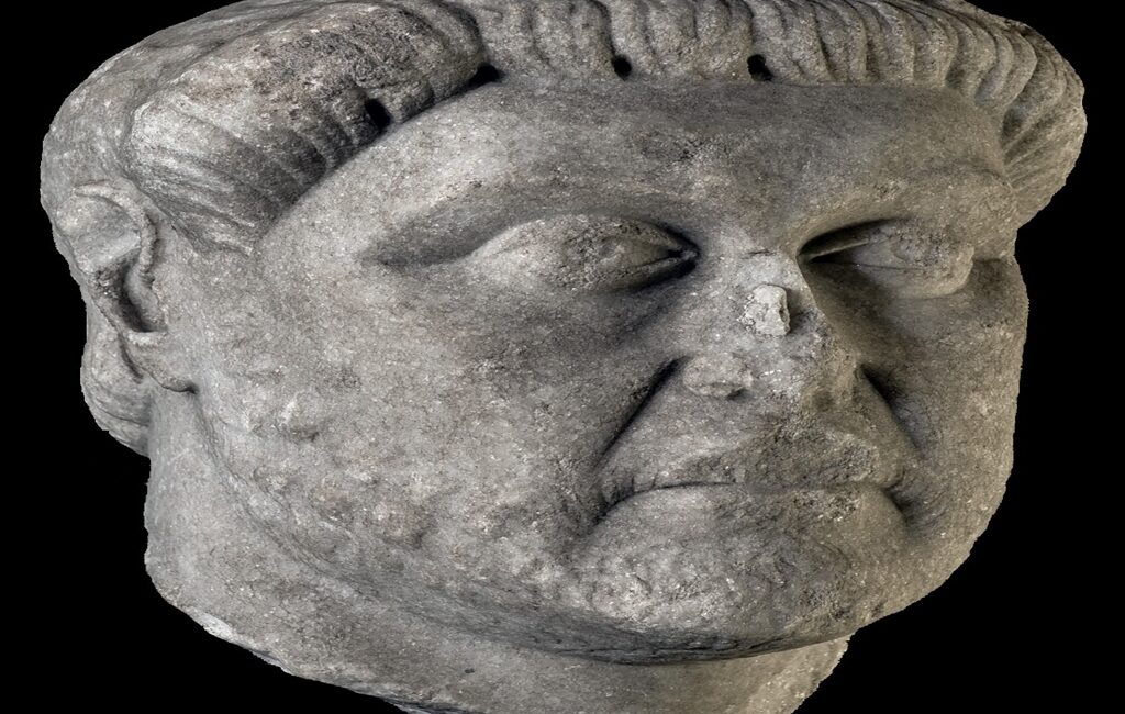 Kültür ve Turizm Bakanı