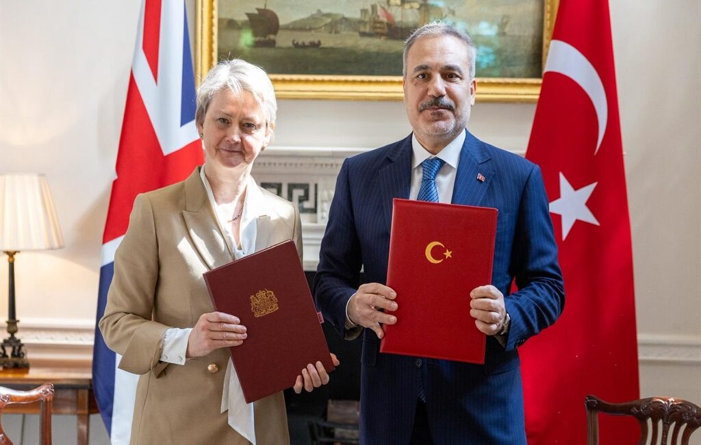 LONDRA / TEKHA Dışişleri