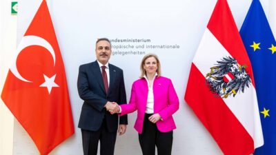 Dışişleri Bakanı Hakan Fidan, resmi