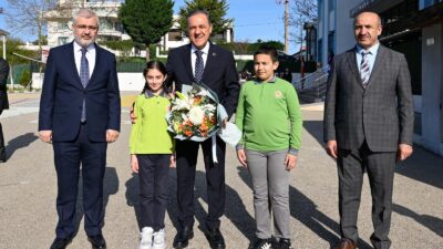 Bayrağımızı Seviyoruz Projesi Kapsamında Okul