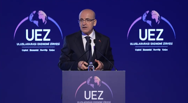 Bakan Şimşek’ten UEZ 2026’da İstikrar Mesajı: “Türkiye Şoklara Karşı Dayanıklıdır” ANKARA / TEKHA Hazine
