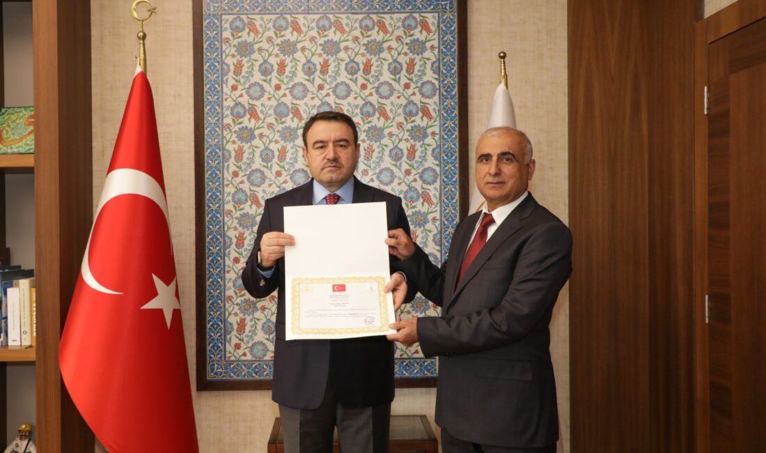 Kütahya Valisi Musa Işın,