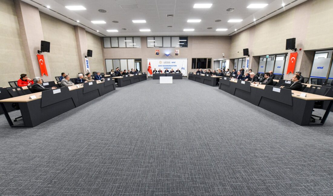 Kastamonu Valisi Meftun Dallı