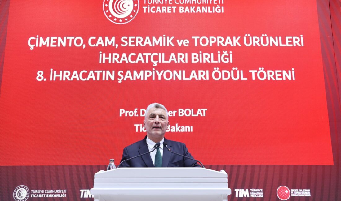 Ticaret Bakanı Ömer Bolat,