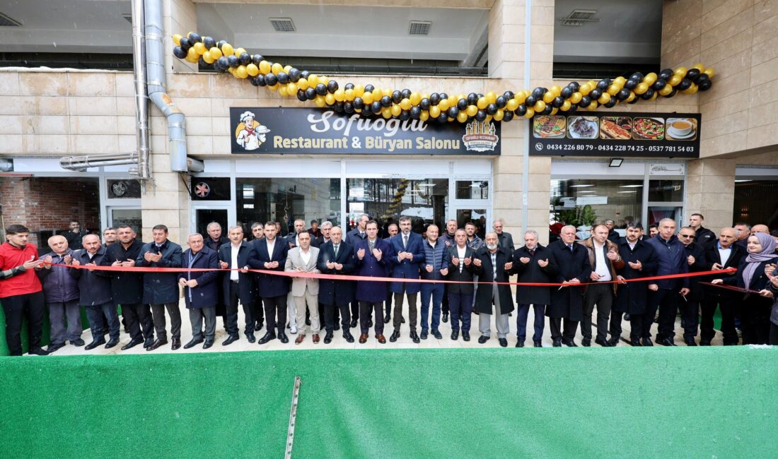 Bitlis Valisi Ahmet Karakaya Açılışa Katıldı Bitlis Valisi Ahmet Karakaya,