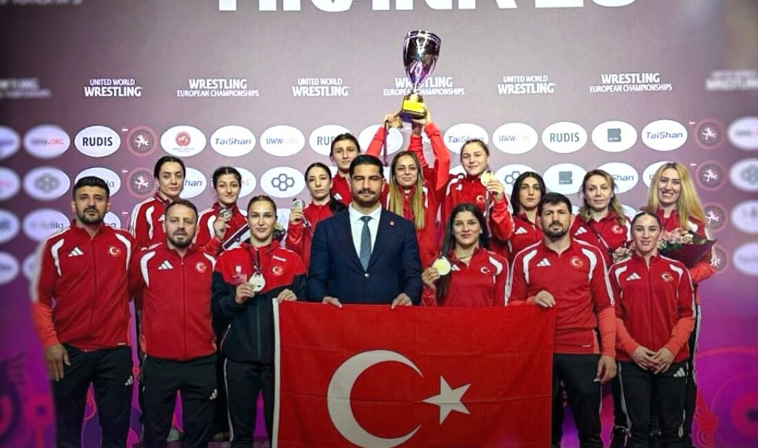 Arnavutluk’un başkenti Tiran’da düzenlenen