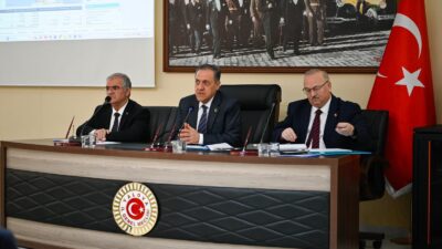Yalova Valisi Dr. Ahmet Hamdi