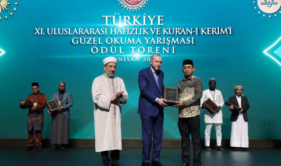 Cumhurbaşkanı Recep Tayyip Erdoğan,