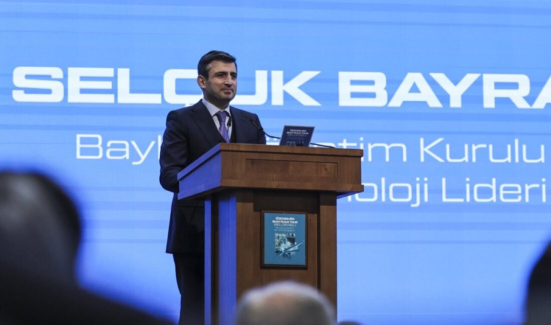 Selçuk Bayraktar’dan Küresel Teknoloji Tekellerine “Tepegöz” Benzetmesi: Teknolojik Dayanışma İttifakı Kurmalıyız İSTANBUL / TEKHA Türkiye’nin ve