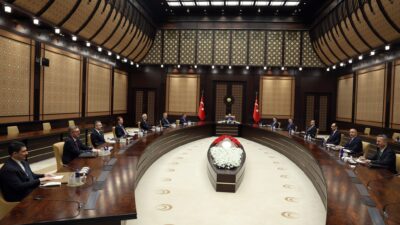 Siber Güvenlik Kurulu Cumhurbaşkanı Erdoğan Başkanlığında Toplandı: 14 Kritik Sektör Belirlendi Türkiye Cumhuriyeti Cumhurbaşkanlığı İletişim Başkanlığı,