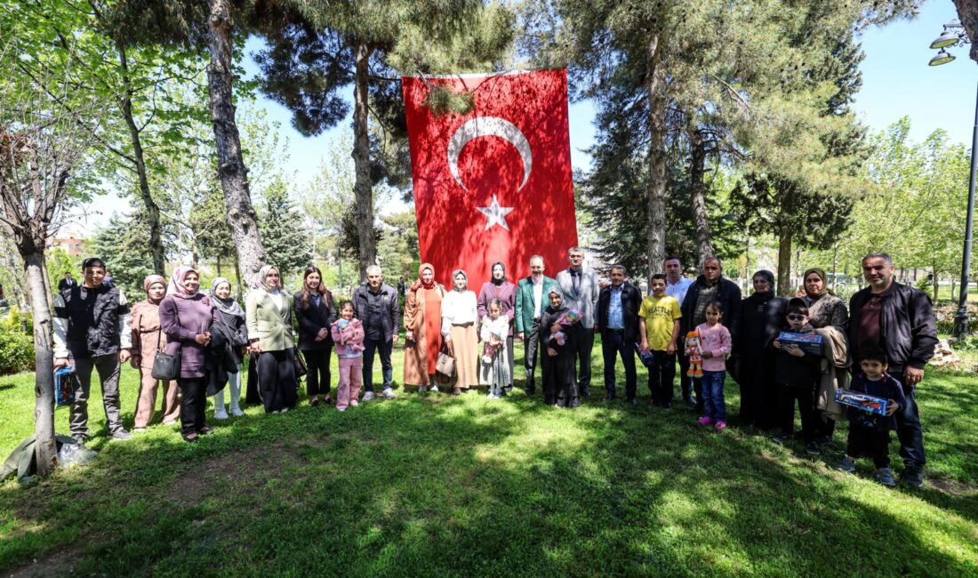 Siirt Valisi ve Belediye