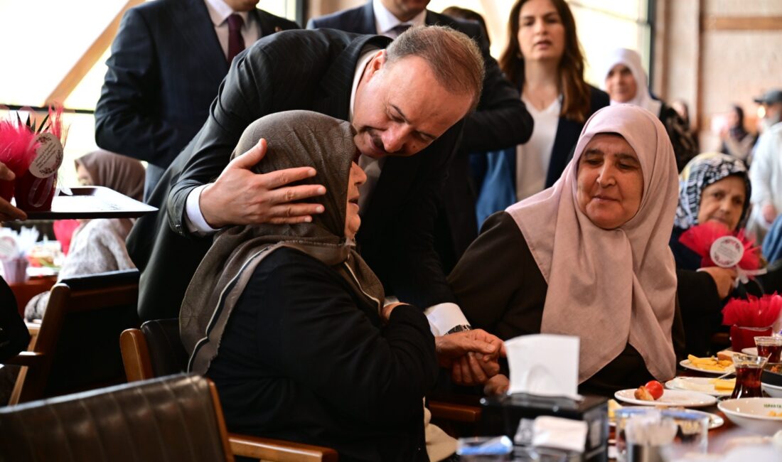 Isparta Valisi Abdullah Erin,