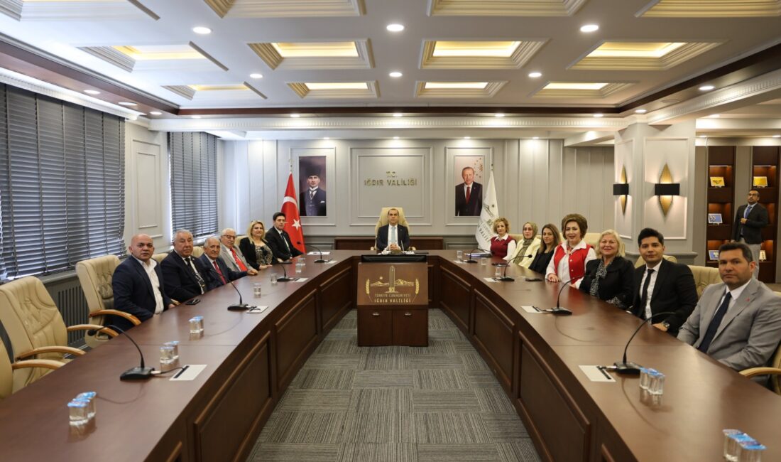 Iğdır Valisi M. Fırat