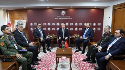 Millî Savunma Bakanı Yaşar Güler,