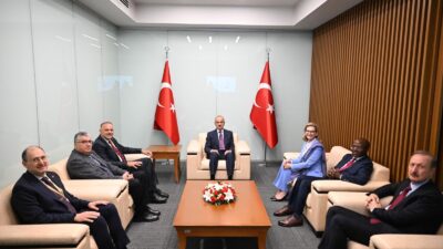 Ulaştırma ve Altyapı Bakanı Abdulkadir
