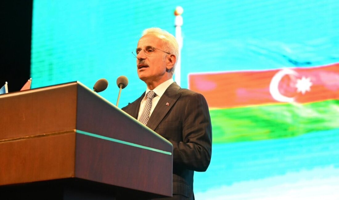 Ulaştırma ve Altyapı Bakanı