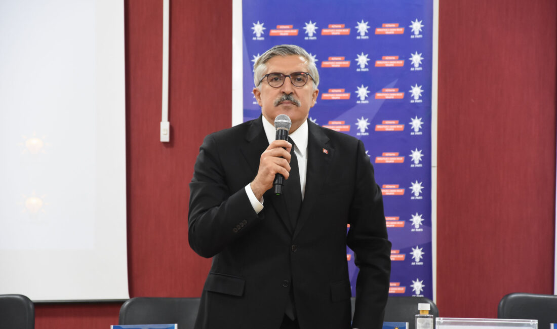 AK Partili Hüseyin Yayman’dan CHP’ye Kütahya’dan Sert Gönderme: “Atatürk Hayatta Olsaydı Hepsini Kovardı!” AK Parti Kütahya Genişletilmiş