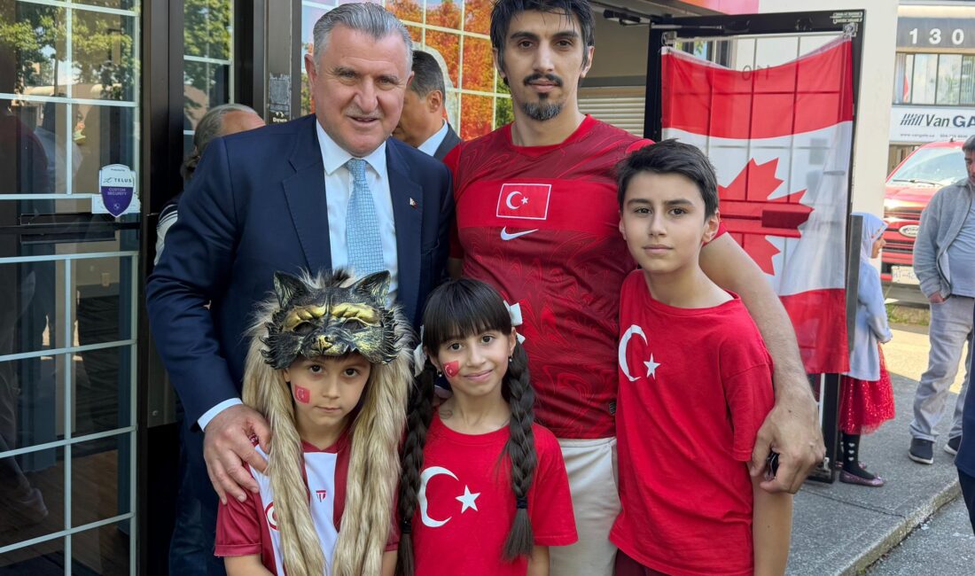 KANADA / TEKHA Gençlik