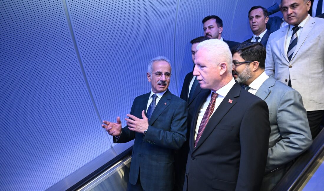 Türkiye’nin En Uzun Sürücüsüz Metro Hattı Açılıyor İSTANBUL / TEKHA Ulaştırma