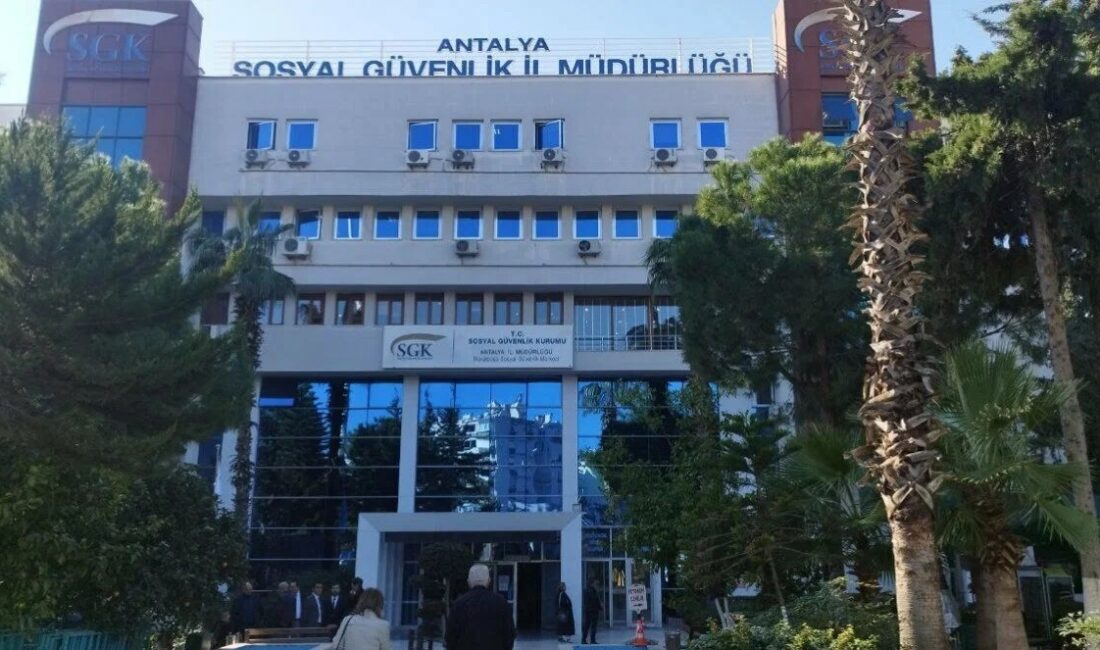 ANTALYA / TEKHA Antalya Cumhuriyet