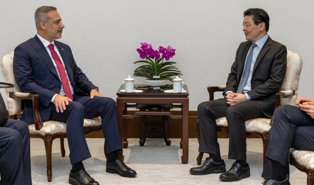 Dışişleri Bakanı Hakan Fidan Singapur Başbakanı Lawrence Wong İle Bir Araya Geldi SİNGAPUR / TEKHA Dışişleri