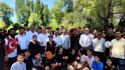 Kars’ın Akyaka ilçesinde düzenlenen Rafting