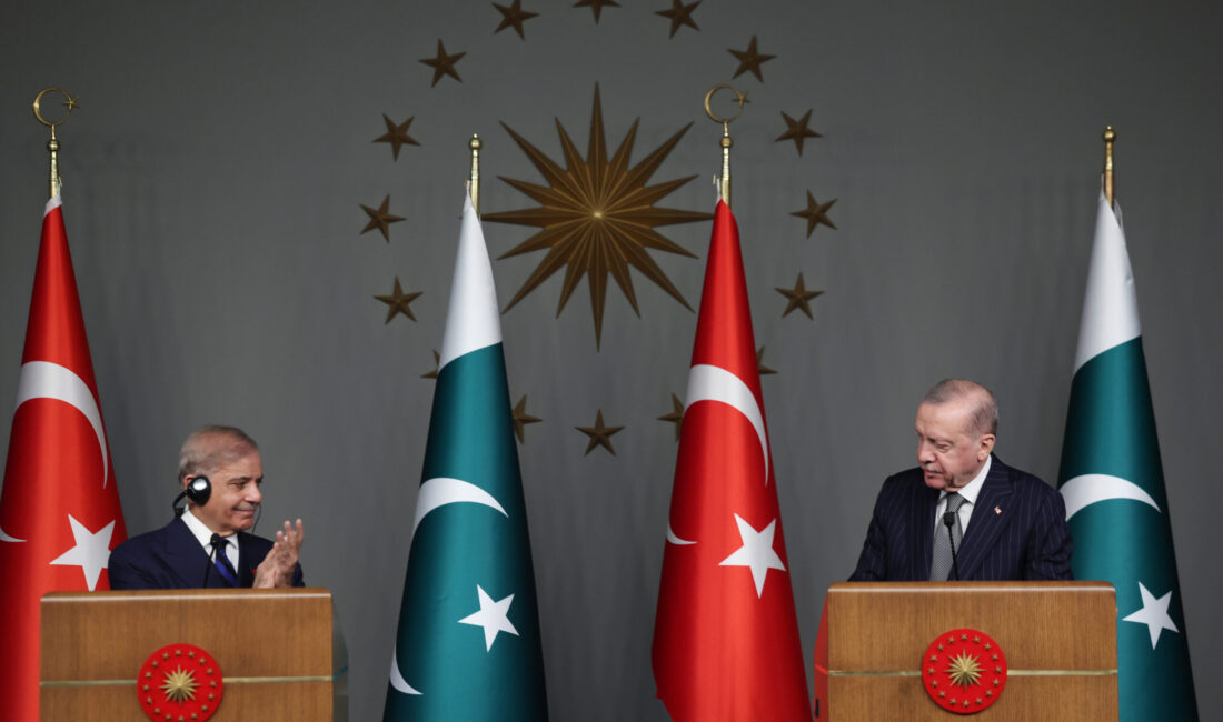 Pakistan Başbakanı Şahbaz Şerif,