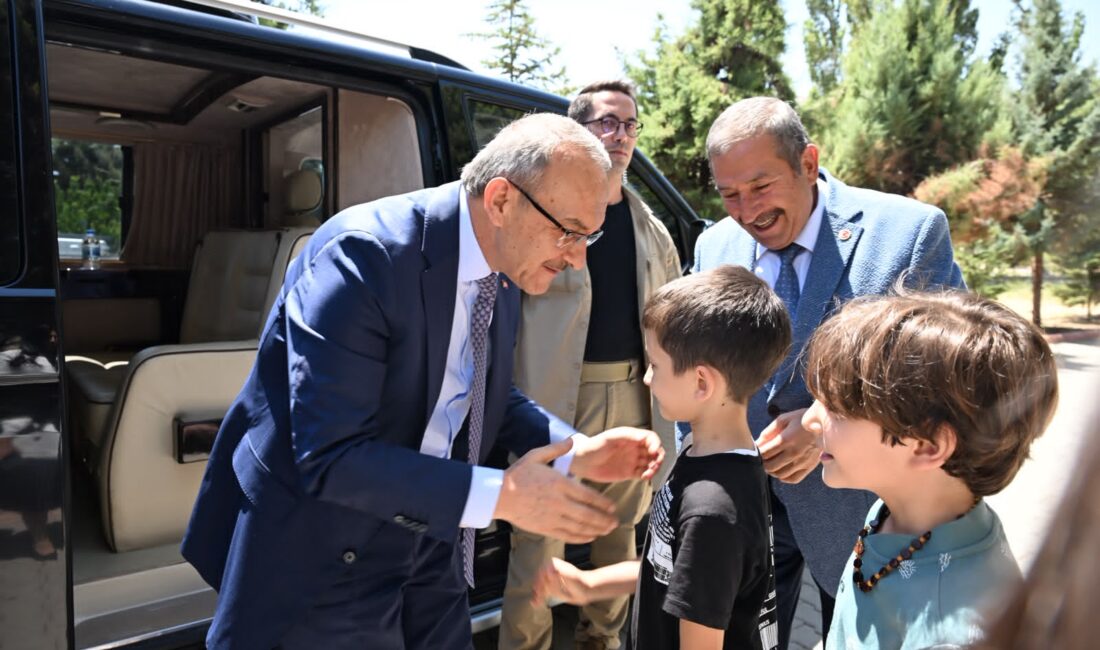 Malatya Valisi Seddar Yavuz,