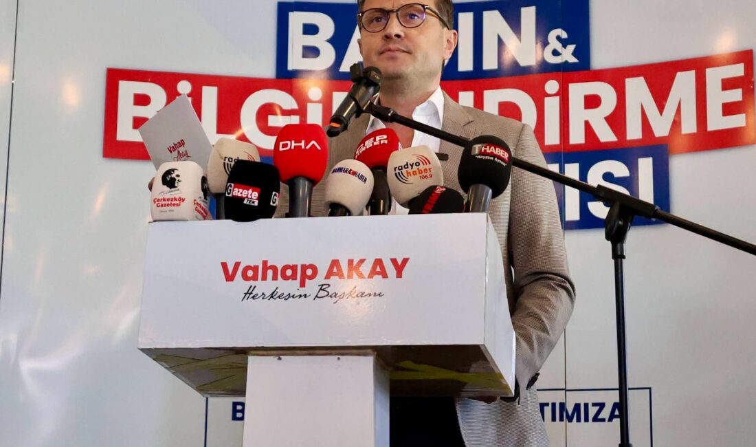 ÇERKEZKÖY BELEDİYE BAŞKANI VAHAP AKAY CHP’DEN İSTİFA ETTİ Çerkezköy Belediye Başkanı Vahap