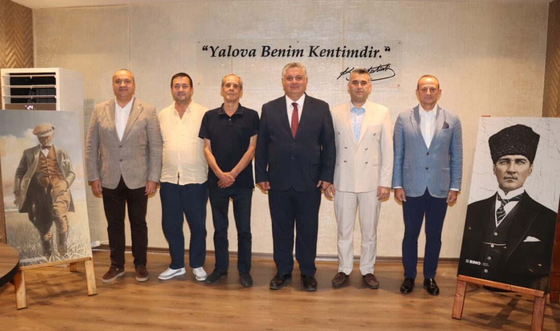 Yalova’da 6 CHP’li Belediye Başkanı İstifa Ederek Yeni Parti’ye Katıldı YALOVA / TEKHA Yalova