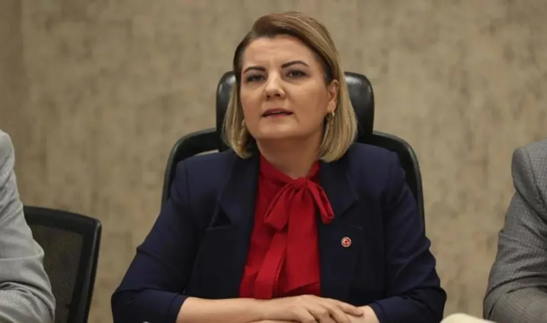 İzmit Belediye Başkanı Fatma Kaplan Hürriyet Görevden Uzaklaştırıldı ANKARA / TEKHA İçişleri