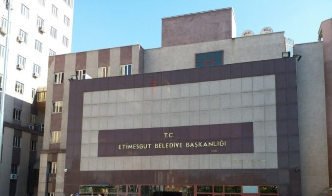 Etimesgut Belediyesi’ne Yönelik Mali Suç Operasyonunda 52 Şüpheli Yakalandı ANKARA / TEKHA Ankara