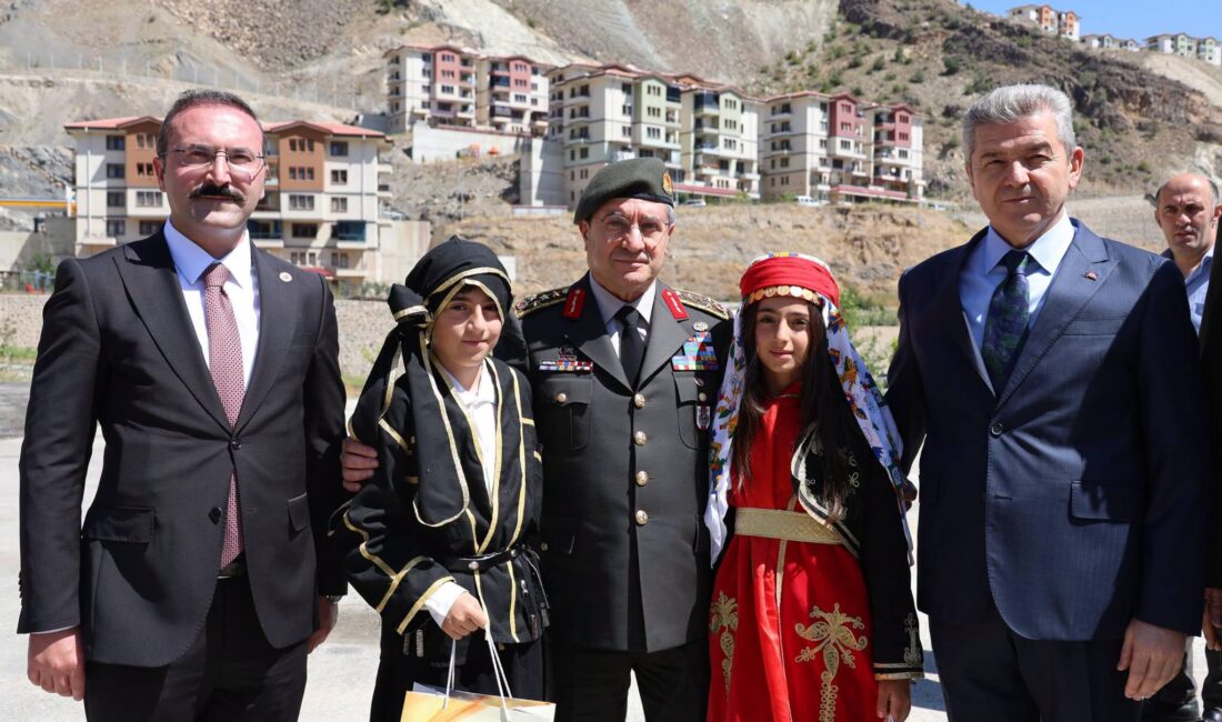 Genelkurmay Başkanı Orgeneral Bayraktaroğlu Memleketi Artvin’de Genelkurmay Başkanı Orgeneral Selçuk