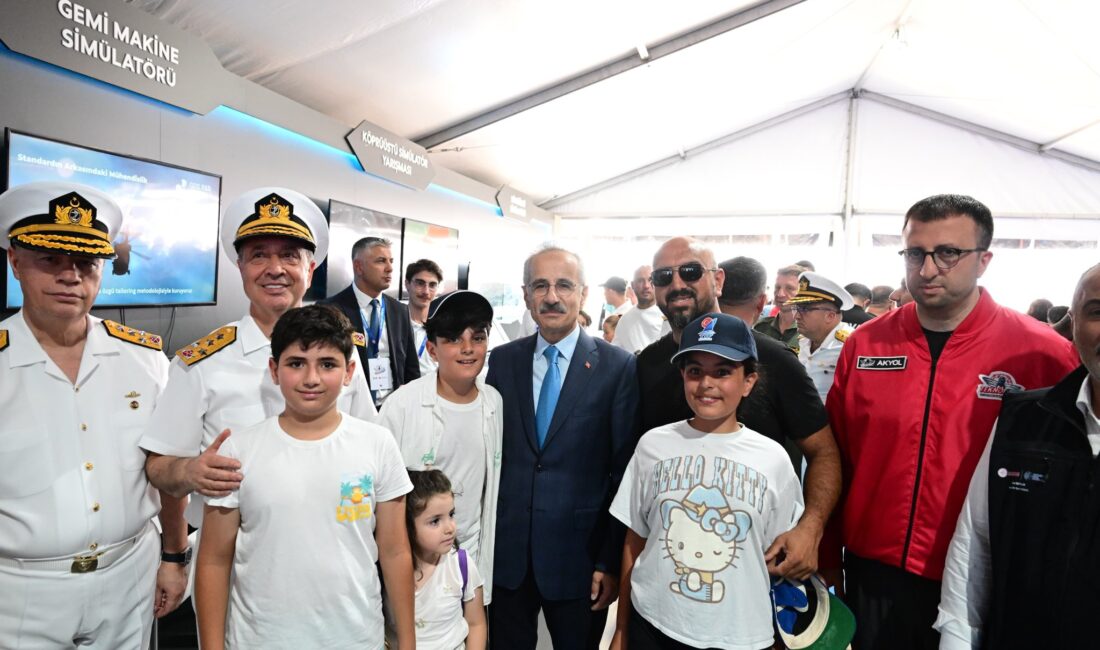 Ulaştırma ve Altyapı Bakanı
