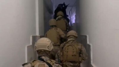İzmir merkezli yürütülen terör operasyonunda,