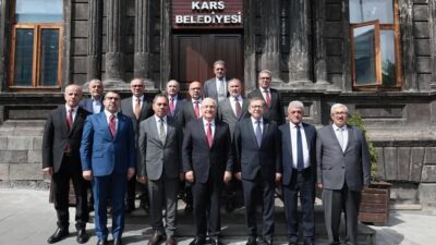 Millî Savunma Bakanı Yaşar Güler,