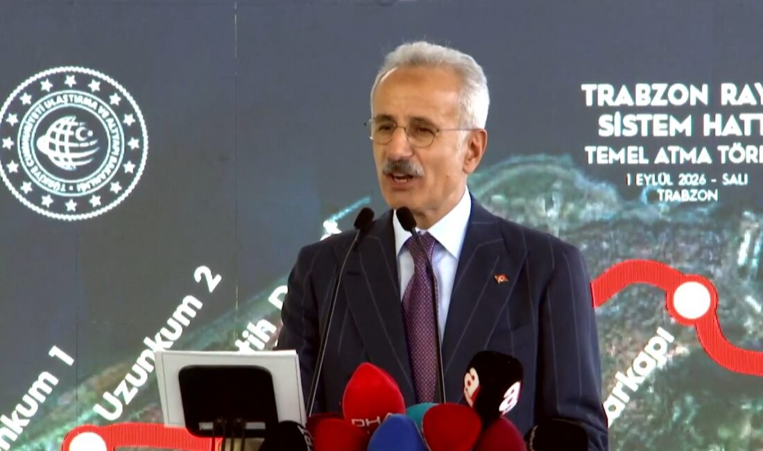 Bakan Uraloğlu: Trabzon Raylı Sistem İle Yeni Bir Çağa Adım Atıyor Trabzon Büyükşehir Belediyesi ile