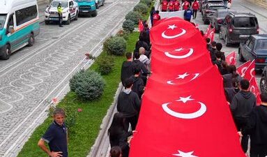 Bayburt Valisi Mustafa Eldivan ile