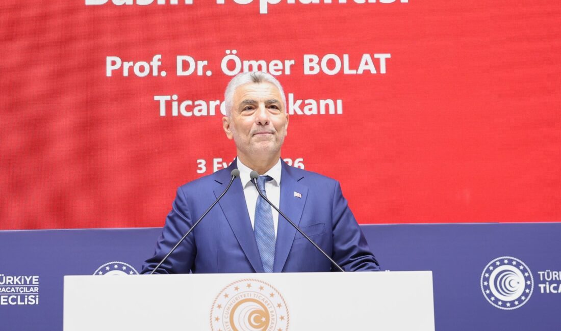 Ticaret Bakanı Ömer Bolat,