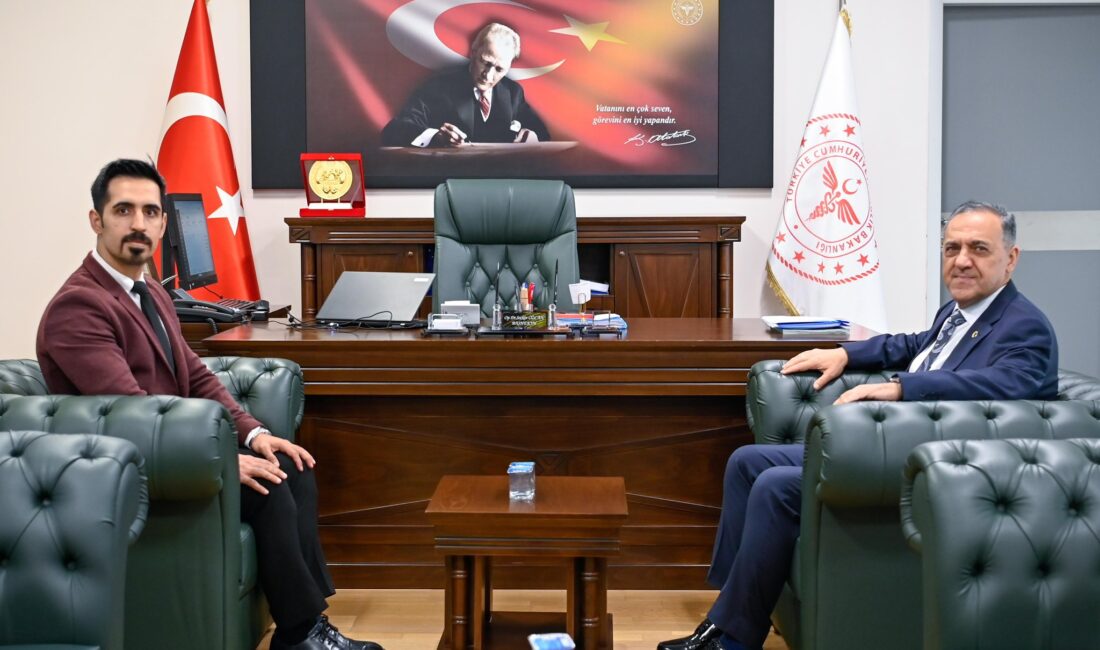 Yalova Valisi Usta’dan Başhekim Özcan’a İade-i Ziyaret Yalova Valisi Dr. Ahmet