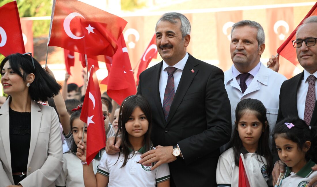 Edirne Valisi Yunus Sezer,