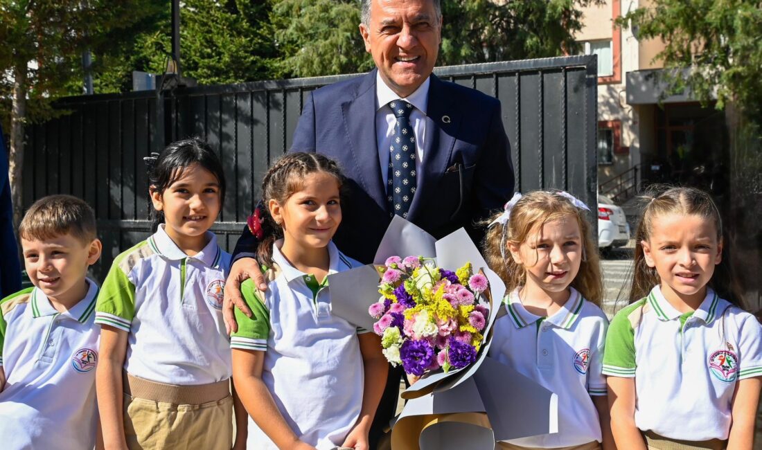 Vali Usta 19 Temmuz İlkokulunda Yeni Eğitim Yılını Başlattı Yalova Valisi Dr. Ahmet