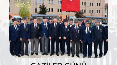 Eskişehir Valisi Dr. Erdinç Yılmaz,