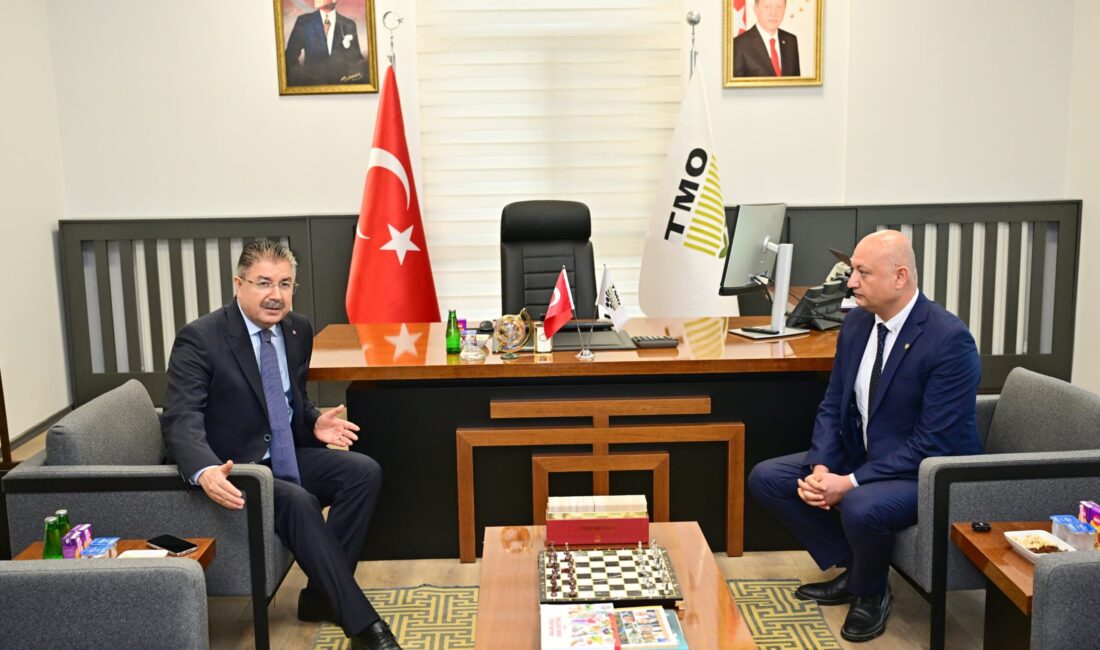 Eskişehir Valisi Dr. Erdinç