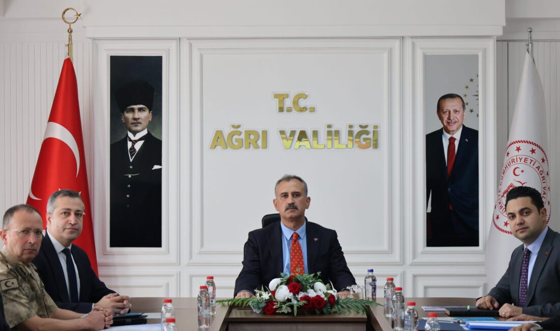 Ağrı Valisi Önder Bozkurt