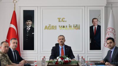 Ağrı Valisi Önder Bozkurt riyasetinde