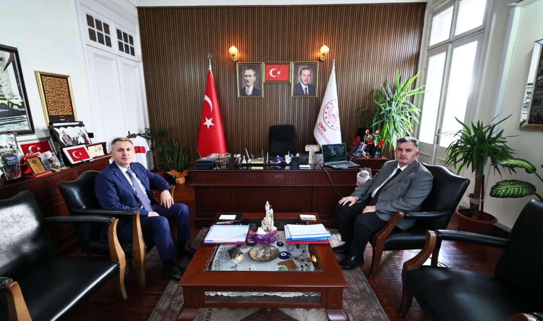 Vali Elban İl Kültür Ve Turizm Müdürlüğü Çalışmalarını İnceledi İzmir Valisi Dr. Süleyman